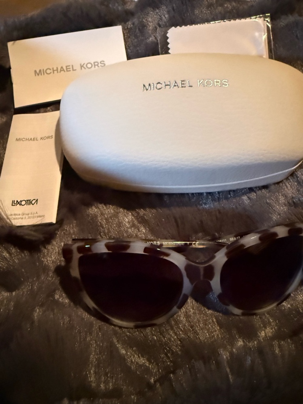 Michael Kors Tortoiseshell Cat-Eye Sunglasses with White Case